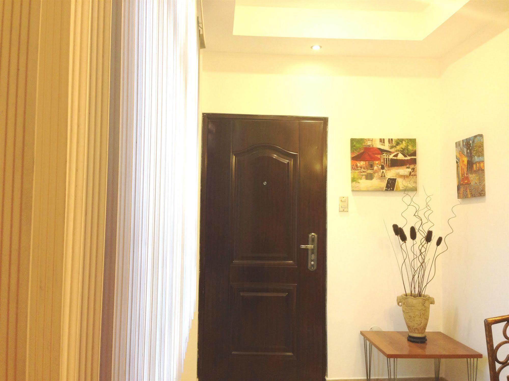 El Patio Suites II กวายากิล ภายนอก รูปภาพ
